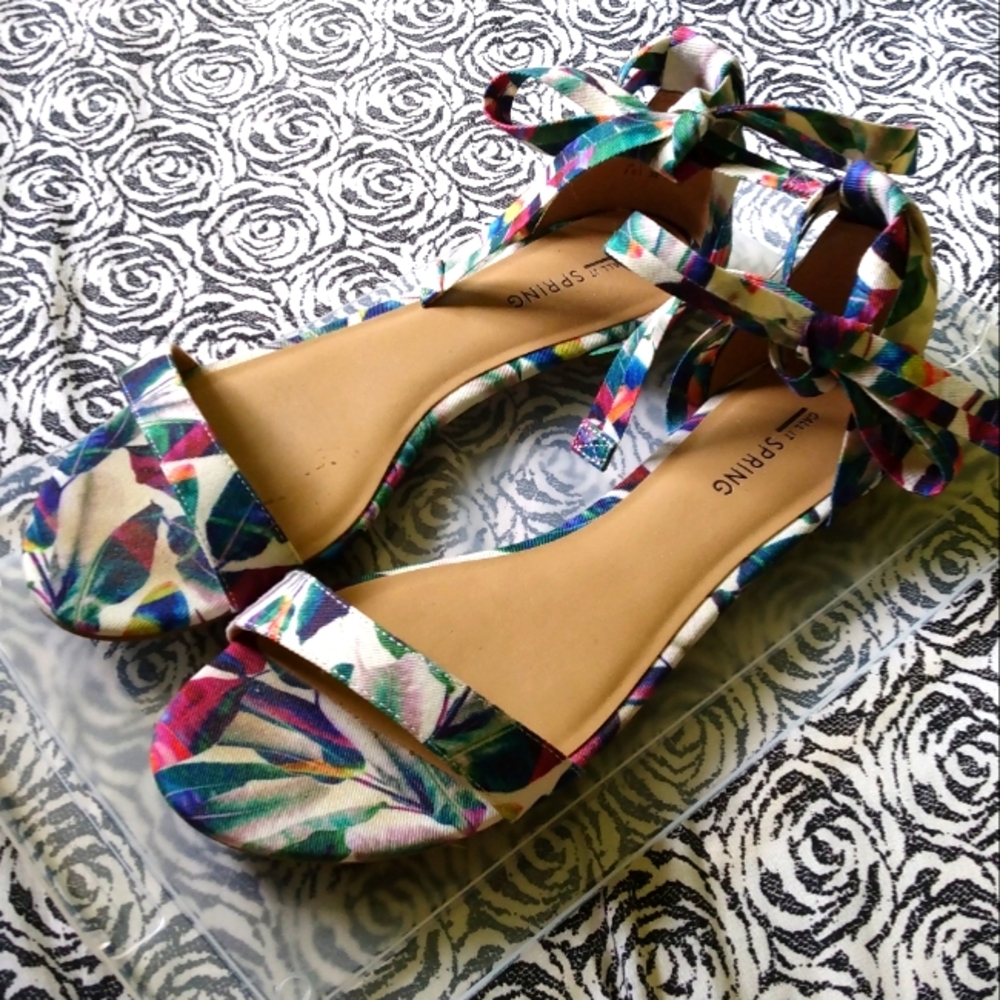 Call It Spring Multicolour Patterned Flat Sandal | Size 7.5